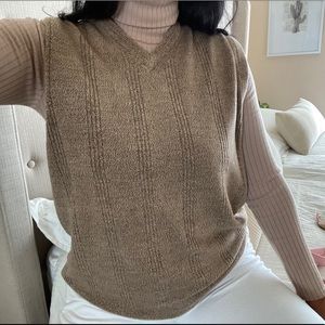 Sweater Vest